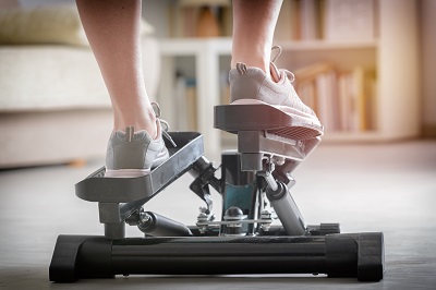 Under desk elliptical